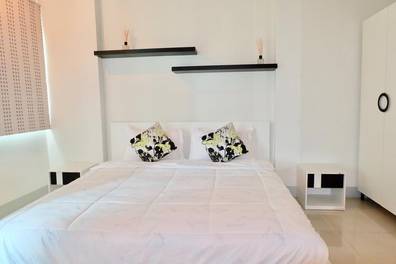 Dewyhouse Hostel Chiang Mai Exterior photo